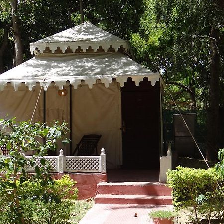 The Aravali Tent Resort อุเดเปอร์ ภายนอก รูปภาพ