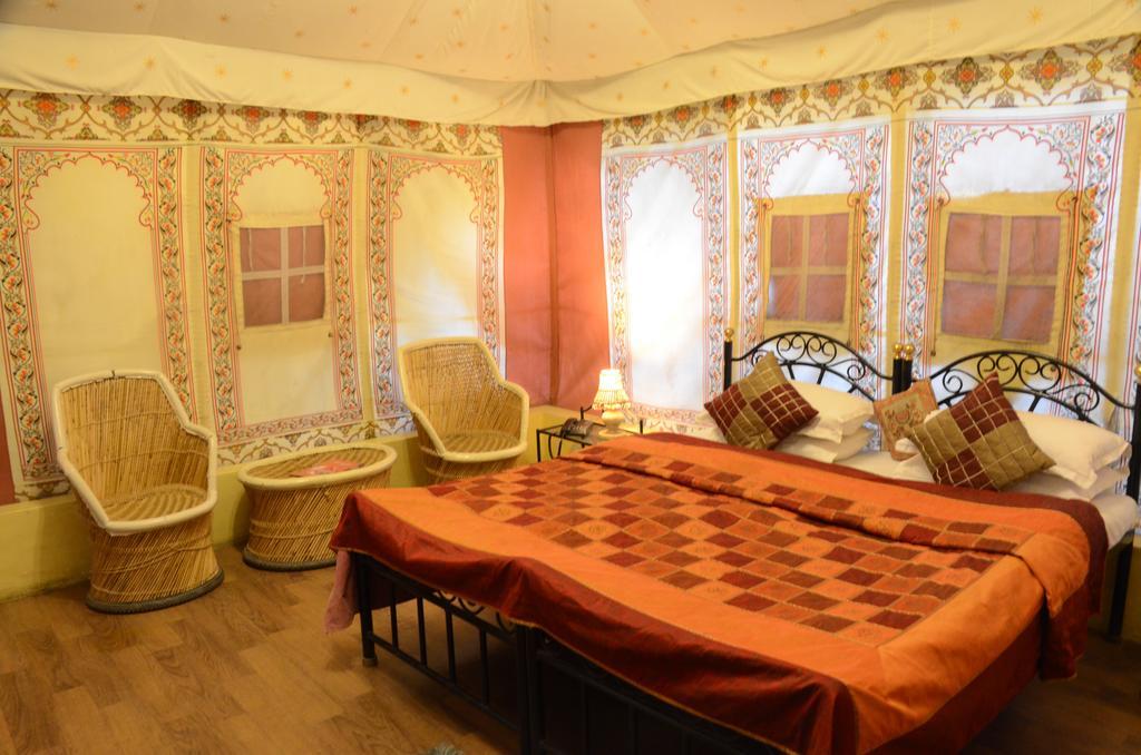 The Aravali Tent Resort อุเดเปอร์ ห้อง รูปภาพ